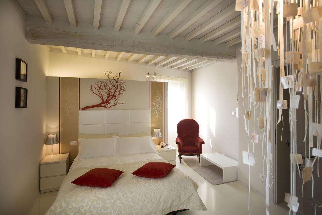 Palazzo Bontadosi Hotel & Spa Montefalco Room photo