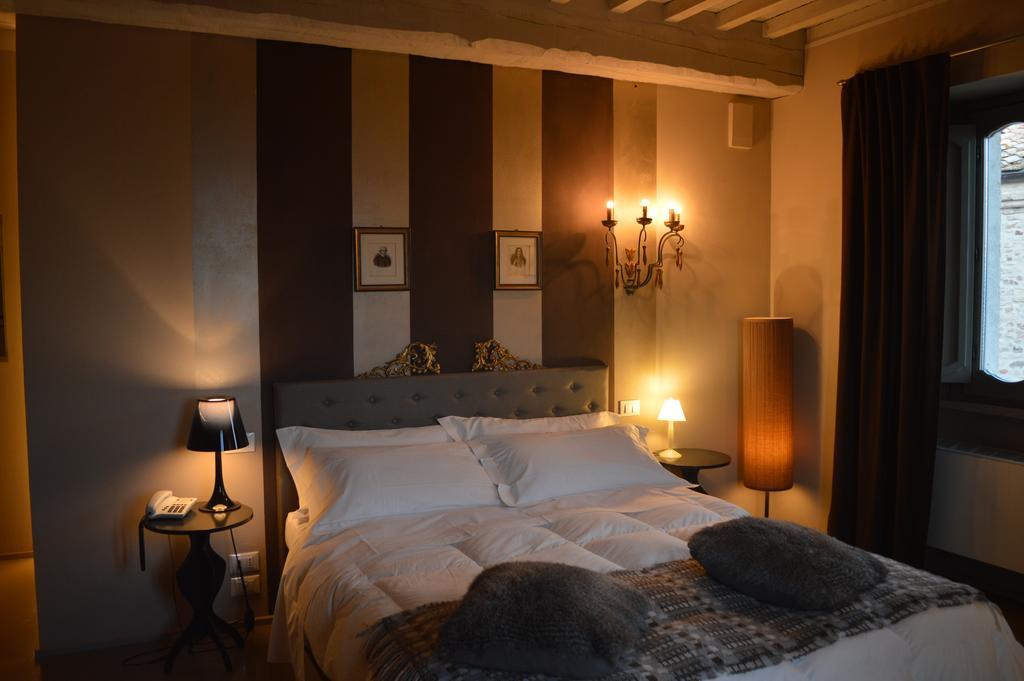 Palazzo Bontadosi Hotel & Spa Montefalco Room photo